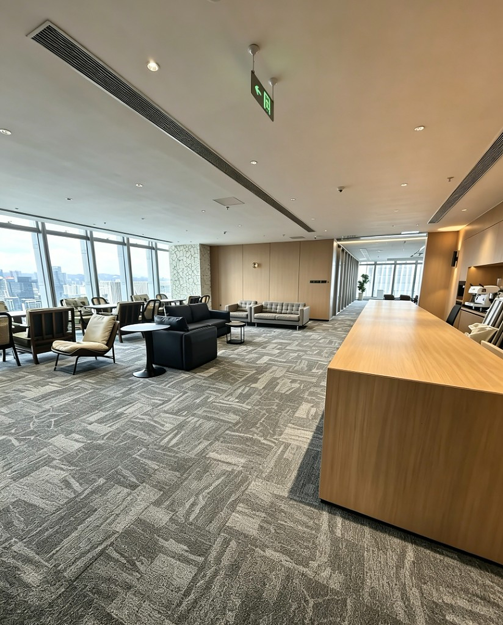 YueXiu Financial Tower